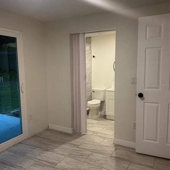 107 Earls Ln — Photo 17