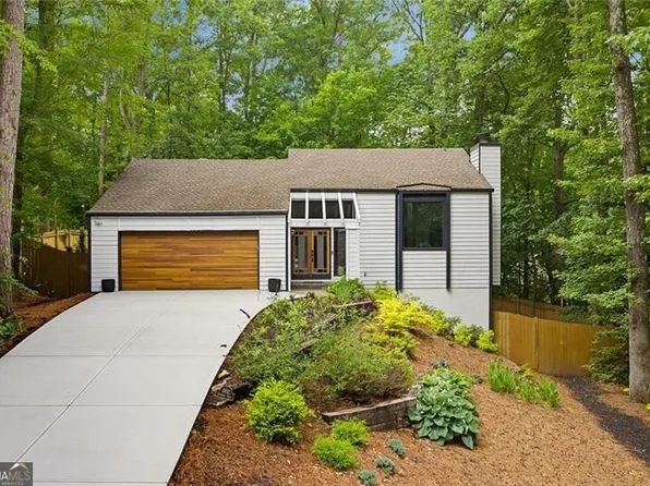 3452 Shawnee Trl SE, Smyrna, GA 30080