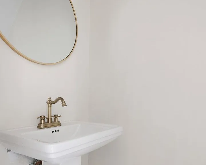 664 Swinton Ct — Photo 15