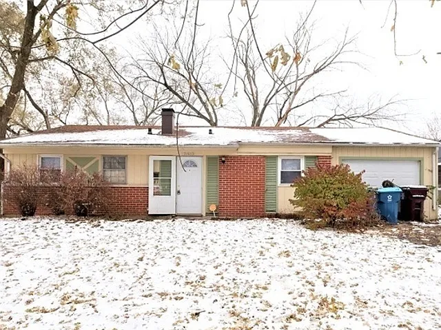 21653 Cynthia Ave photo 1