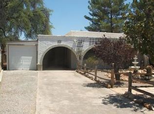 15 Sundance Ct, Nogales, AZ 85621