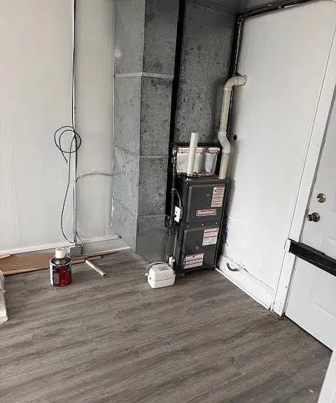 945 N Memorial Dr #1 — Photo 11