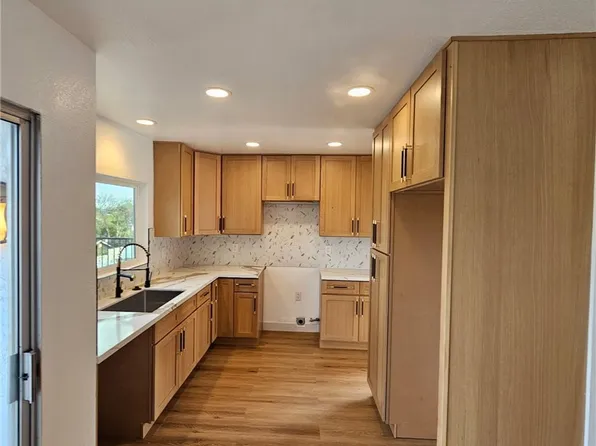 4495 Mark Ct, Riverside, CA 92509