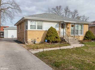 614 E 162nd Pl, South Holland, IL 60473