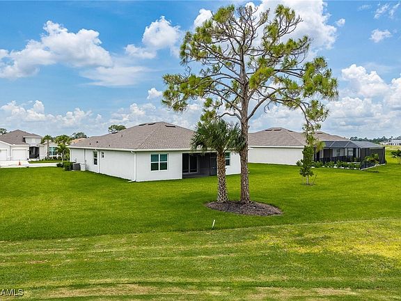 3rd image of 20735 Copperhead Dr