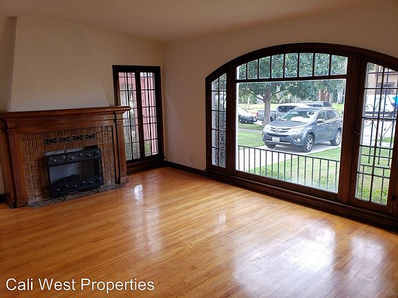 2nd image of 850 S Mansfield Ave APT 1