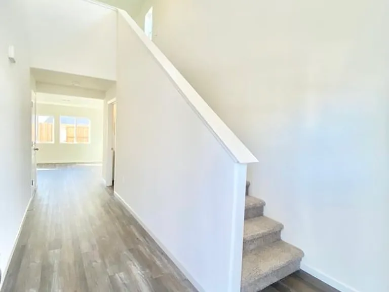 18503 Orilla St — Photo 10