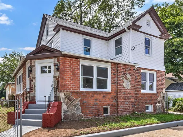 61 Pierson Avenue, Hempstead, NY 11550