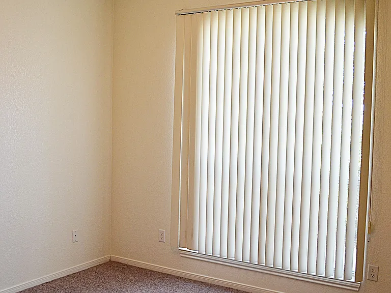 5802 Venetian Ct — Photo 27