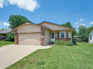 10510 E Bluestem St, Wichita, KS 67207