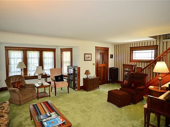 4th image of 333 Argonne Dr