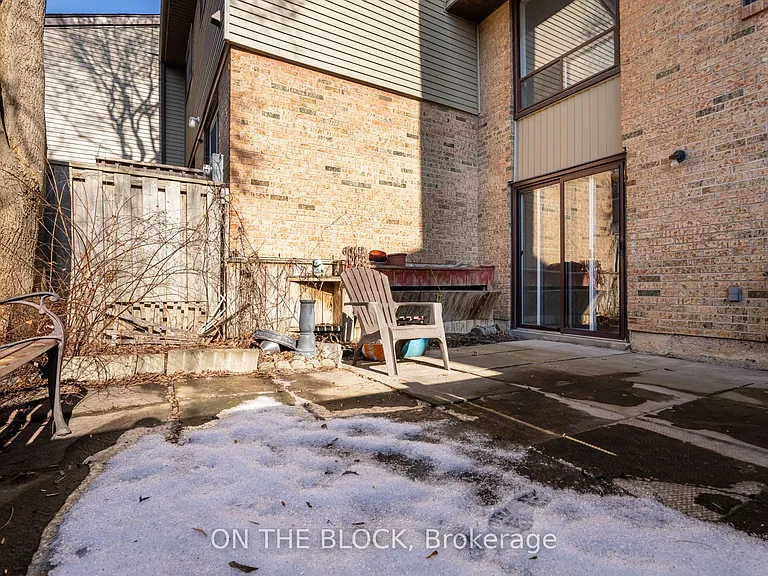 47 Carleton Pl — Photo 41