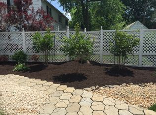 4 Saint Dunstans Garth, Baltimore, MD 21212