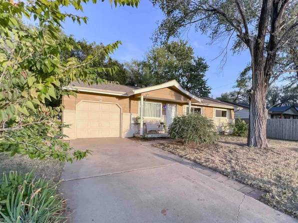 2950 N Saint Clair Ave, Wichita, KS 67204