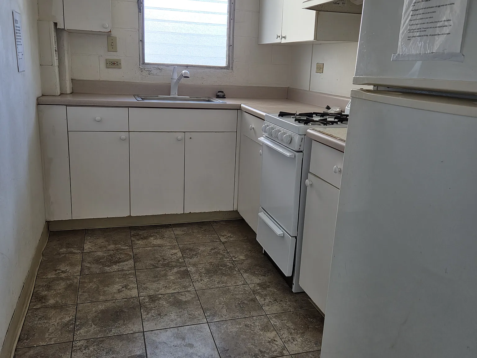 2 bed, $2,400 — Photo 3