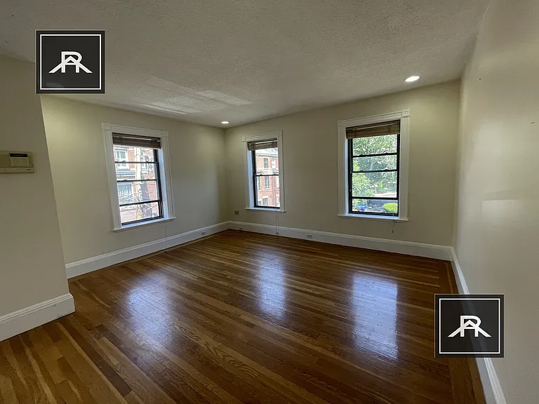 14 Dean Rd #3-A — Photo 7