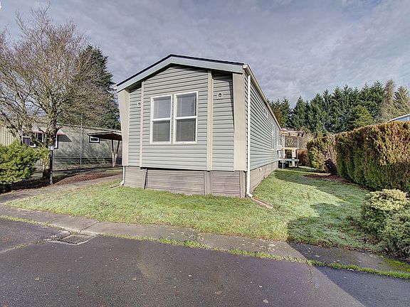 4th image of 10505 NE 53rd Ave Unit 39
