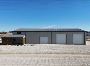 1196 S View Rd, Eldon, MO 65026