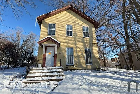 1115 Oneida Ave