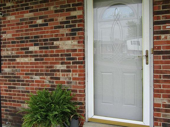 2nd image of 1360 Bramblett Blvd