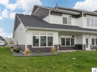 417 Prairie Rose Trl, Mankato, MN 56001