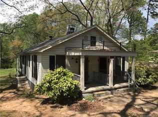 622 24th St SW, Hickory, NC 28602