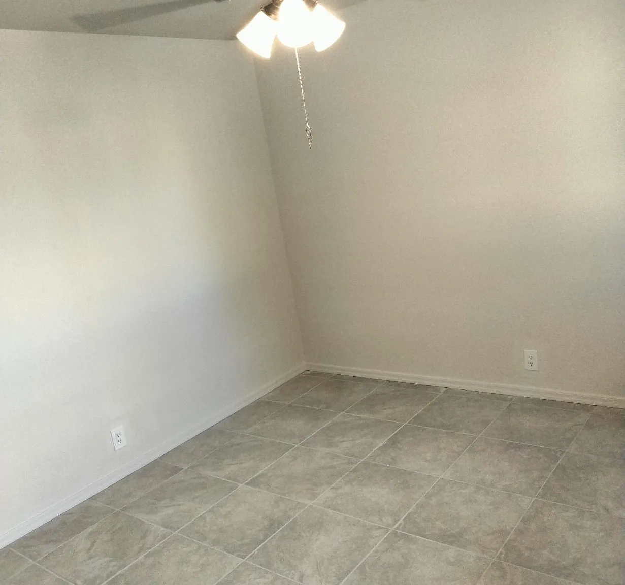 1 bed, 700 sqft, $795 — Photo 3