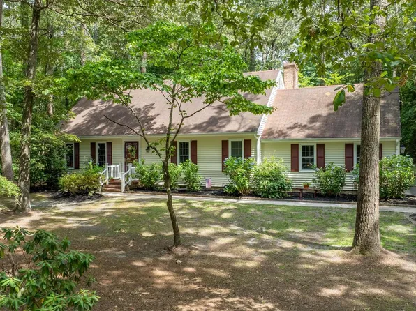 30436 W Rustic Dr, Salisbury, MD 21804