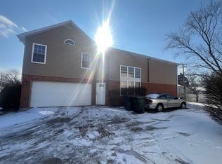 15512 Greenwood Rd, Dolton, IL 60419