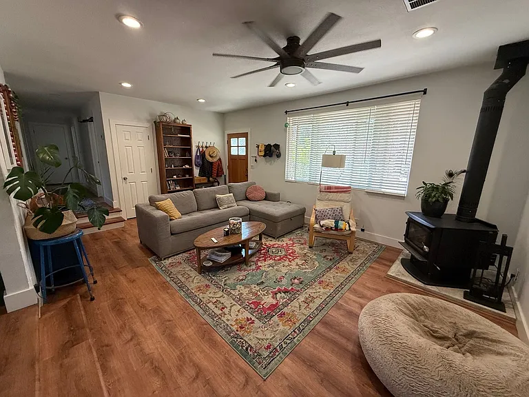 60874 Granite Dr — Photo 6