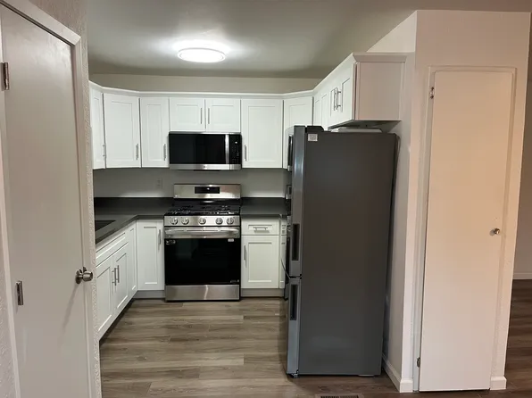 221 Bank St APT 3, Grass Valley, CA 95945