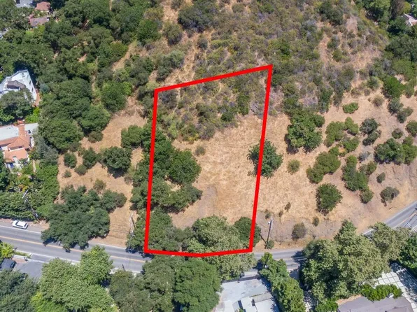 2250 Benedict Canyon Dr, Beverly Hills, CA 90210