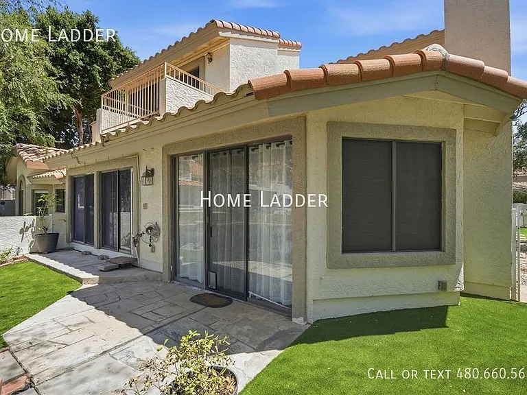 514 S Marina Dr — Photo 30
