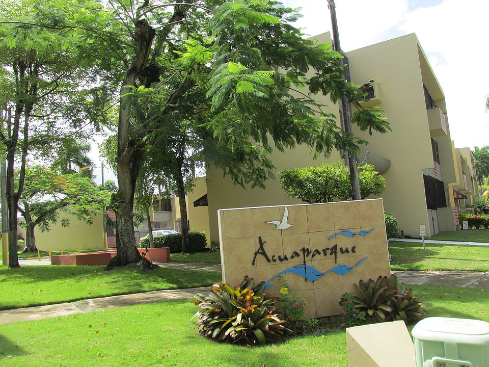 2nd image of Aquaparque Condo #5-D