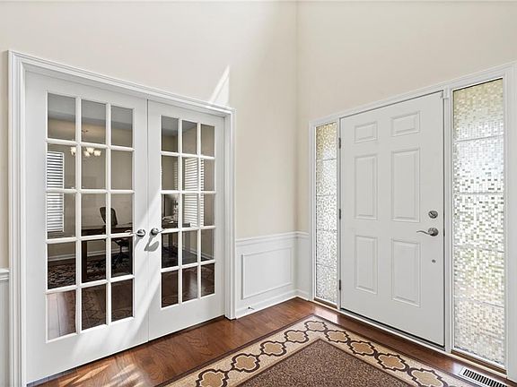 2nd image of 6798 Majestic Oaks Dr