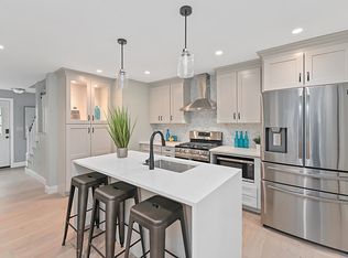21 Henderson St, Somerville, MA 02145