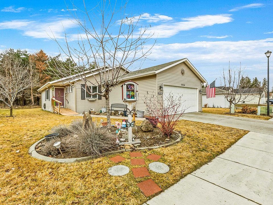 1st image of 3224 Meadow Glen Ln