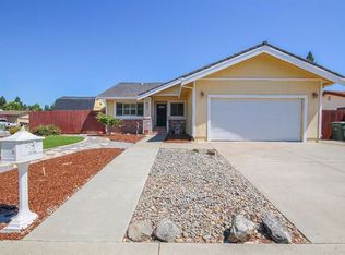 890 June Ct, Dixon, CA 95620