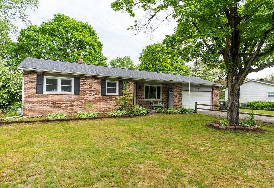 47277 County Road 653, Paw Paw, MI 49079 Zillow