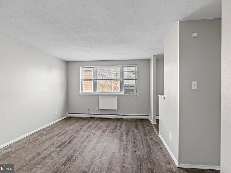 1714 Rhawn St #2A — Photo 15