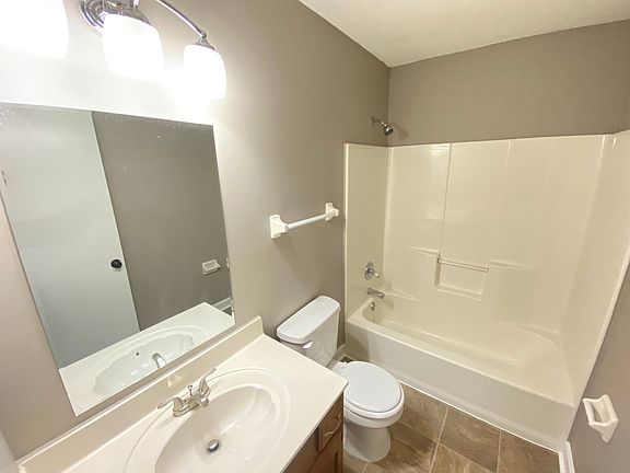 2nd image of 5109 Wyndance Dr