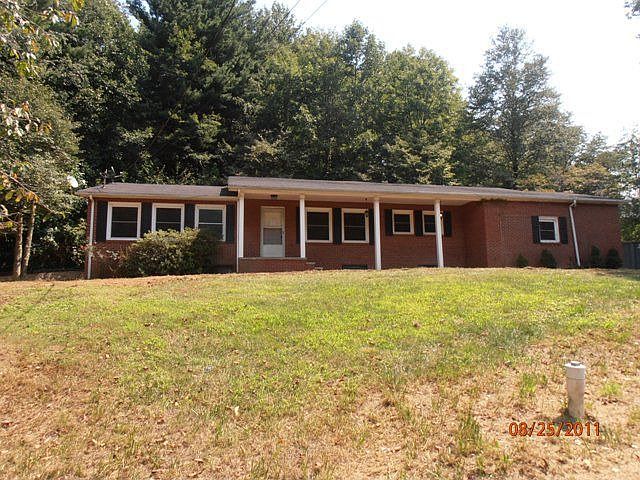 2nd image of 189 Green Valley Rd