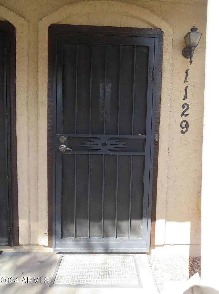 2 bed, 2.5 bath, 1046 sqft, $1,495 — Photo 1