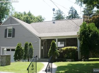 66 Englewood Ave, Teaneck, NJ 07666