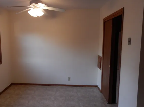 12235 W Dearbourn Ave, Wauwatosa, WI 53226