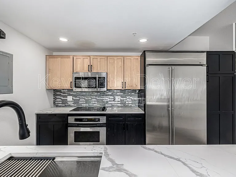 837 E 17th Ave #2K — Photo 16