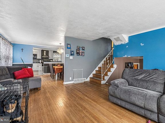 5th image of 140 Church Rd