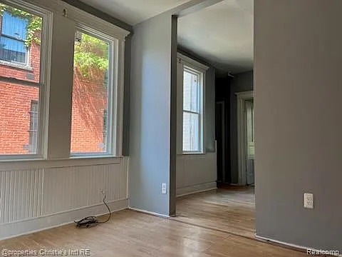 2 bed, 2.0 bath, 800 sqft, $1,575 — Photo 2