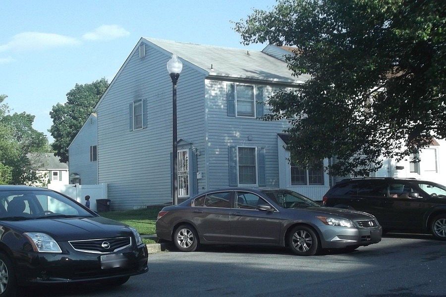 2nd image of 74 Mountain Green Cir