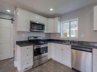 4 View St, Leominster, MA 01453